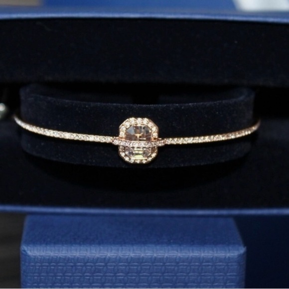Swarovski Rose Gold Bracelet with Clear Crystals - Picture 5 of 9